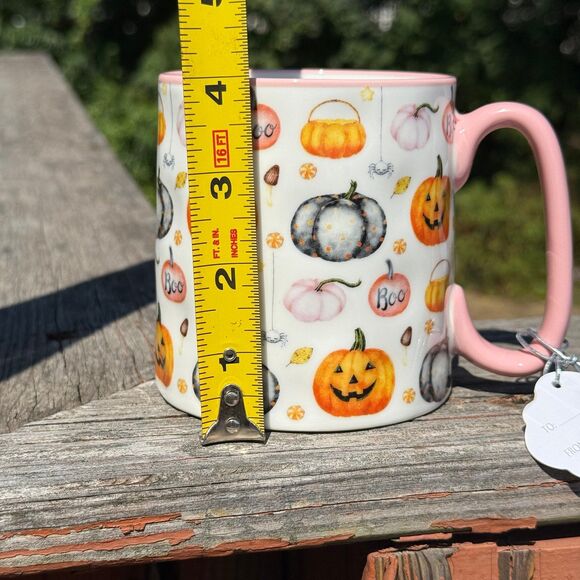 NEW 10 Strawberry Street Bella Ceramic Mug Pink Orange Black Pumpkin Mug - Picture 3 of 3